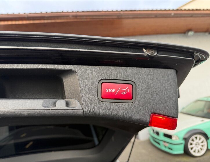 Mercedes-Benz Třídy E Kombi 2,1 l 100 kw