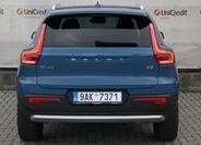 Volvo XC40 4