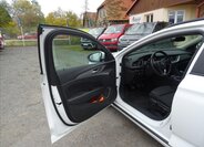 Opel Insignia Kombi 2,0 l 125 kw