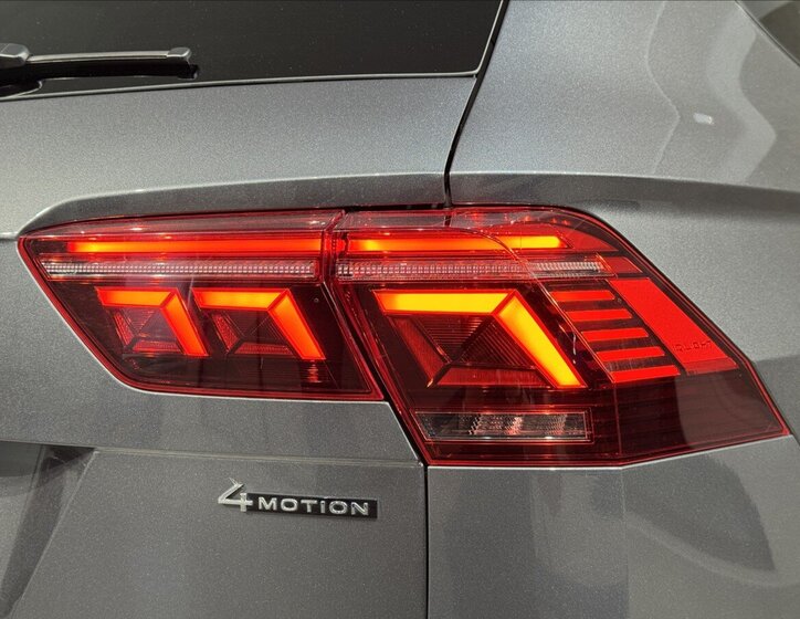 Volkswagen Tiguan Allspace SUV / Terénní 2,0 l 140 kw