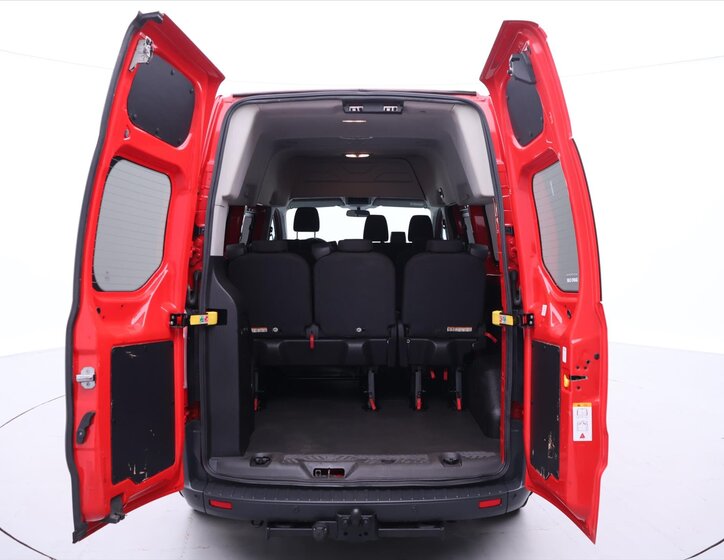 Ford Transit Custom Kombi 2,0 l 96 kw