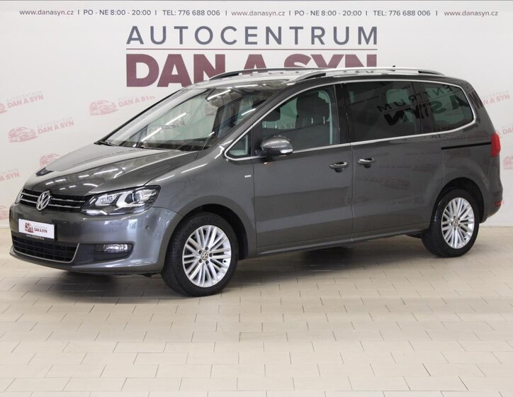 Volkswagen Sharan Kombi 2,0 l 103 kw