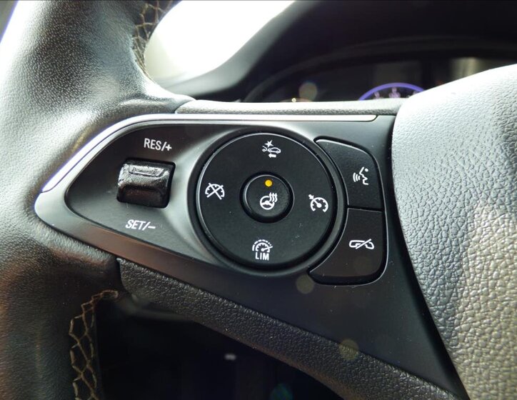 Opel Insignia Kombi 2,0 l 154 kw