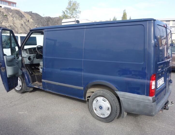 Ford Transit 17