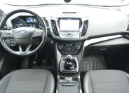 Ford Kuga SUV 2,0 l 110 kw