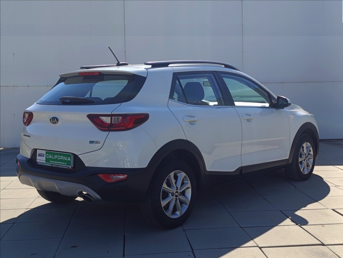 KIA Stonic Hatchback 1,4 l 73 kw