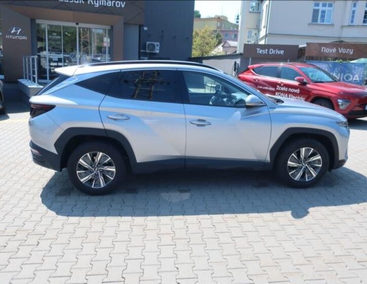 Hyundai Tucson SUV / Terénní 1,6 l 85 kw