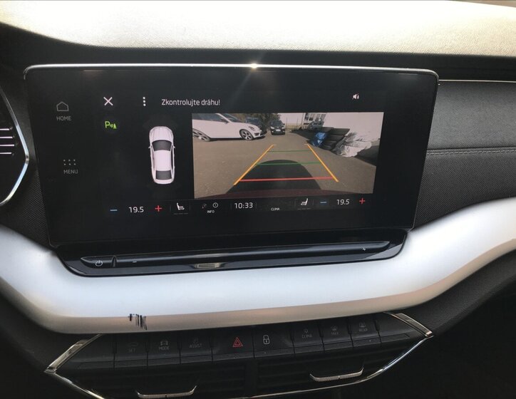 Škoda Octavia Sedan / Limuzína 1,5 l 110 kw