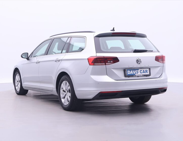 Volkswagen Passat Kombi 1,6 l 88 kw