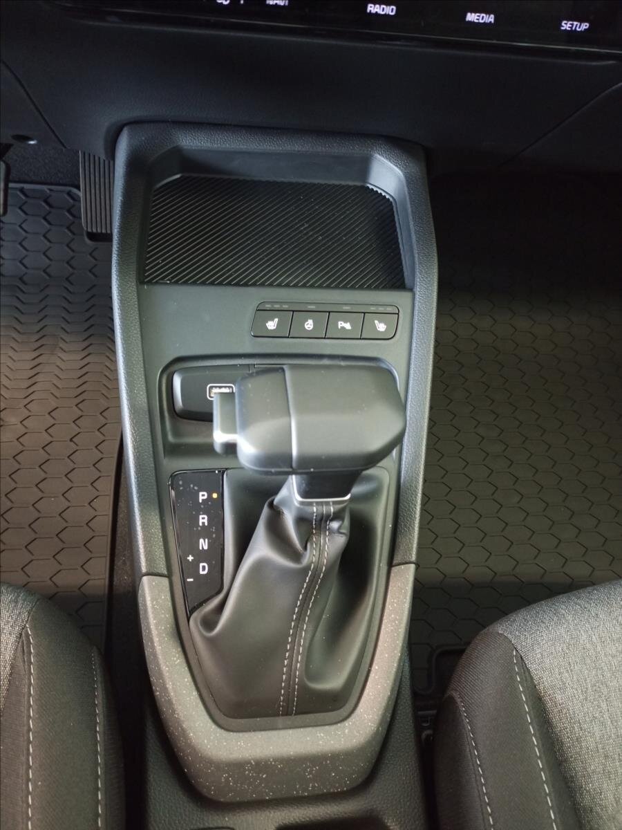 KIA Stonic SUV 998,0 74 kw