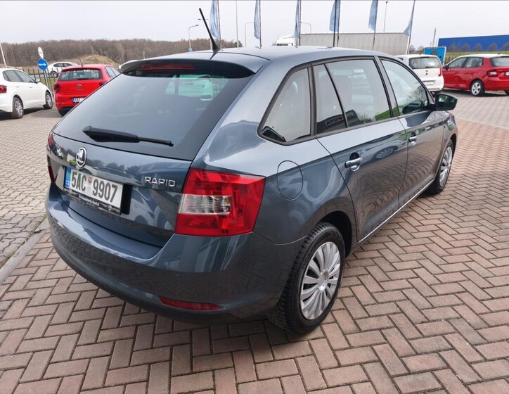 Škoda Rapid Hatchback 1,2 l 77 kw