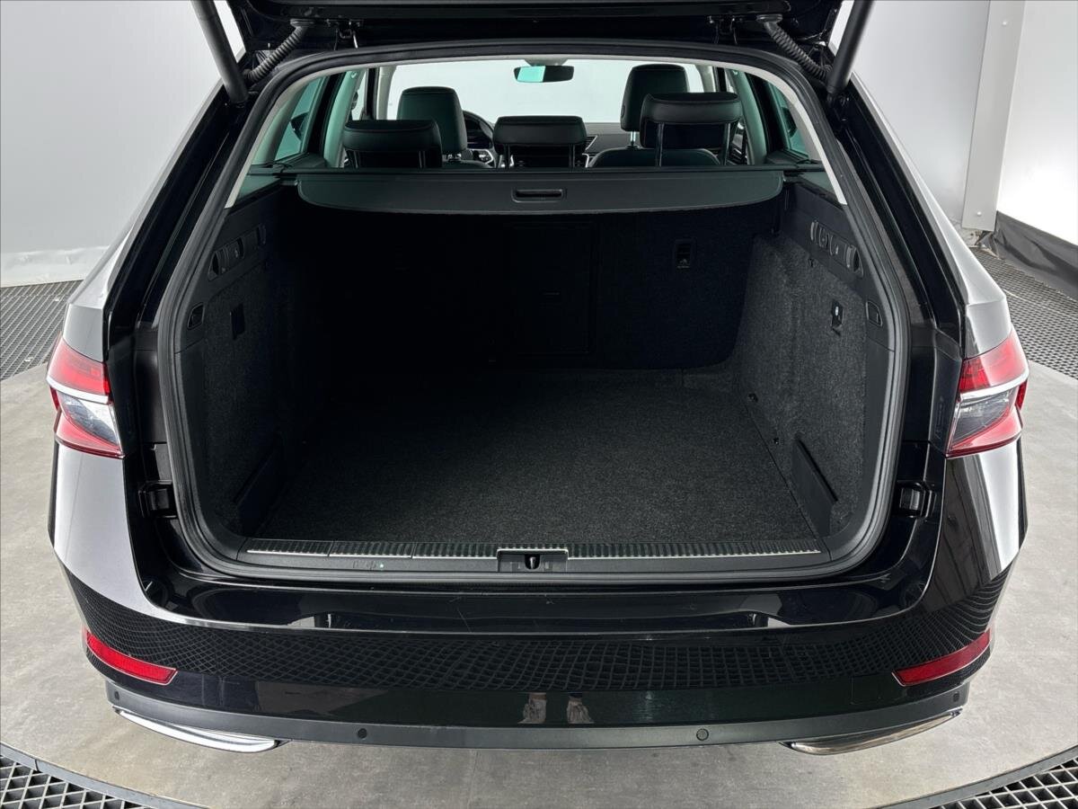 Škoda Superb Kombi 2,0 l 147 kw