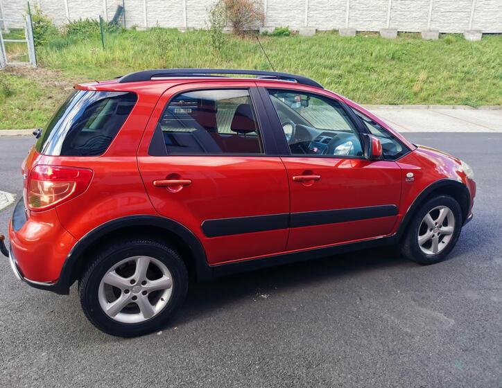 Suzuki SX4 5