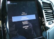 Volvo XC90 SUV / Terénní 2,0 l 228 kw