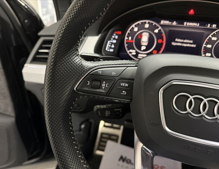 Audi Q7 SUV / Terénní 3,0 l 200 kw