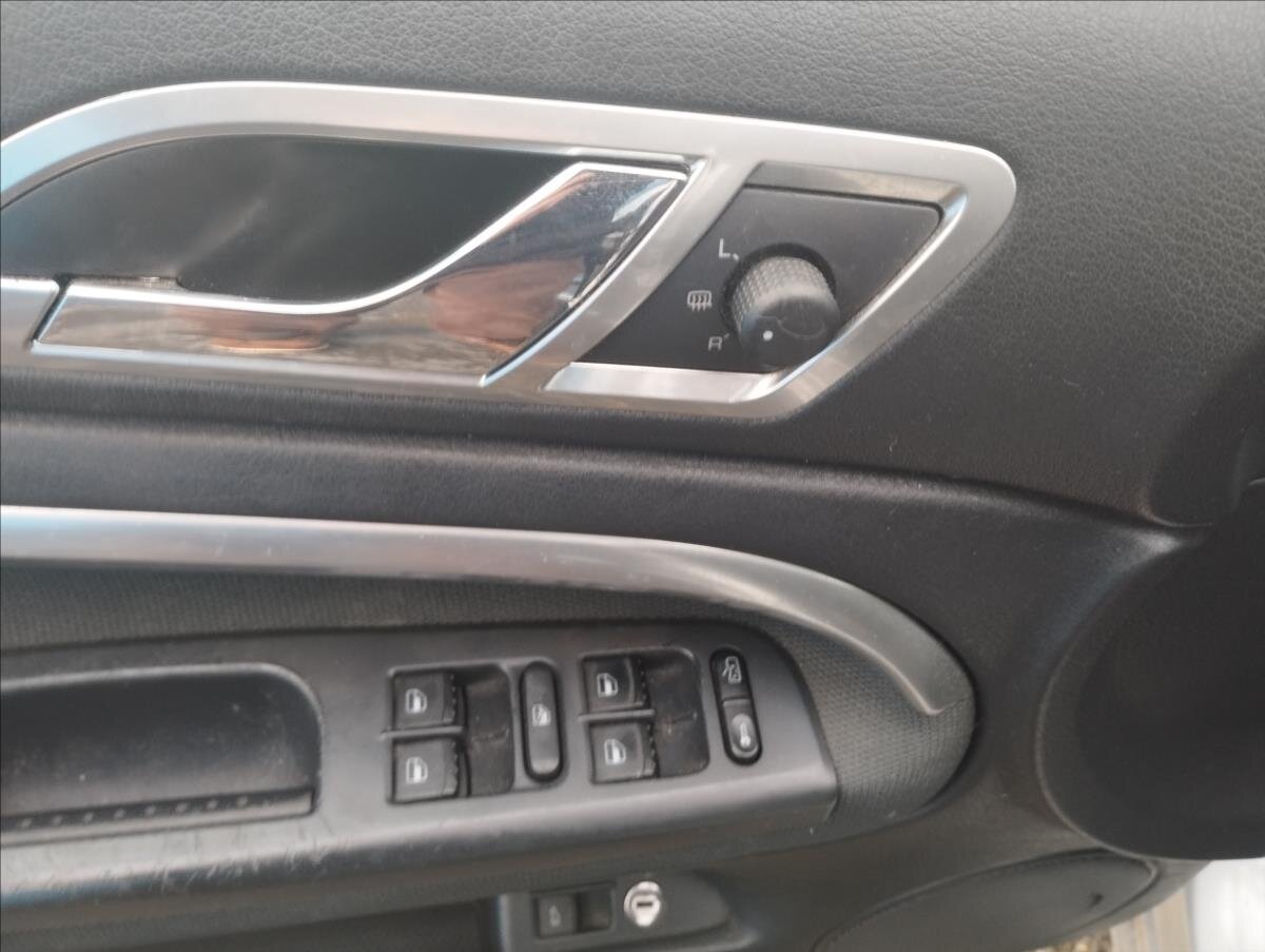 Škoda Superb Ostatní 1,9 l 74 kw