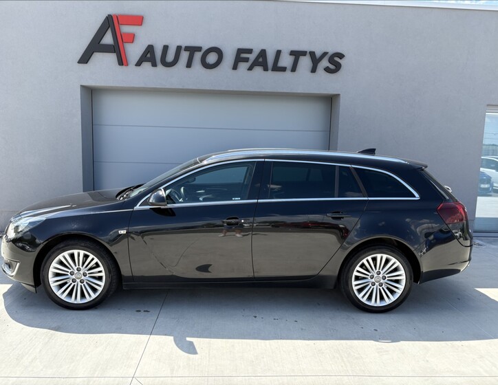 Opel Insignia 5