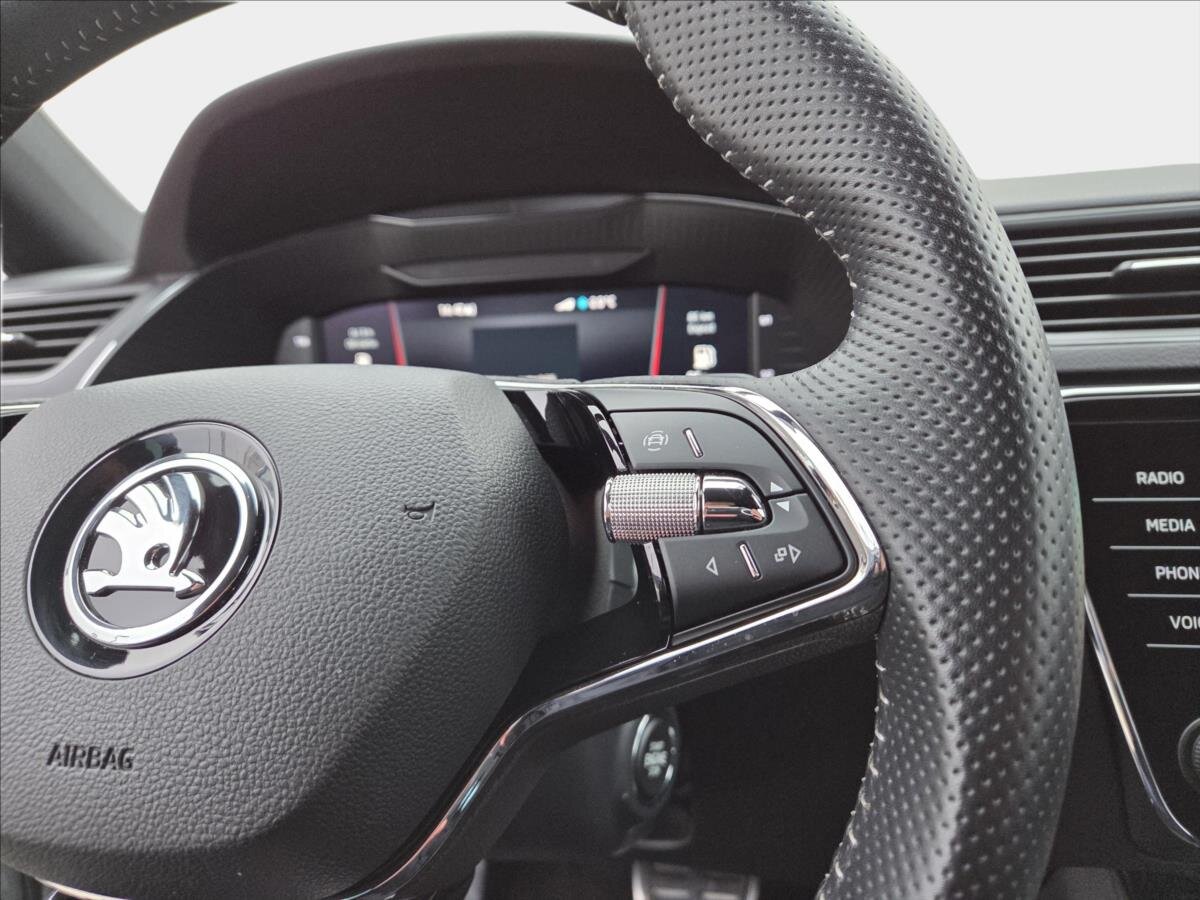 Škoda Superb Kombi 2,0 l 110 kw