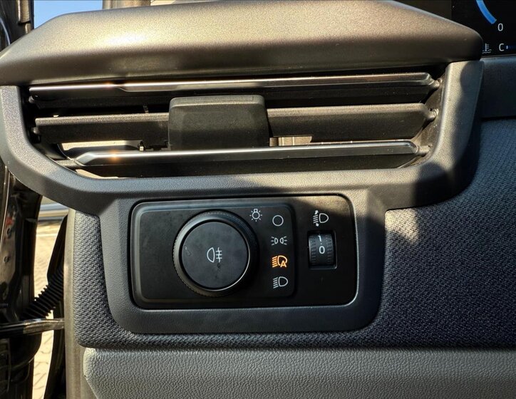 Ford Tourneo Custom Kombi 2,0 l 125 kw