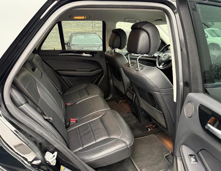 Mercedes-Benz GLE 10