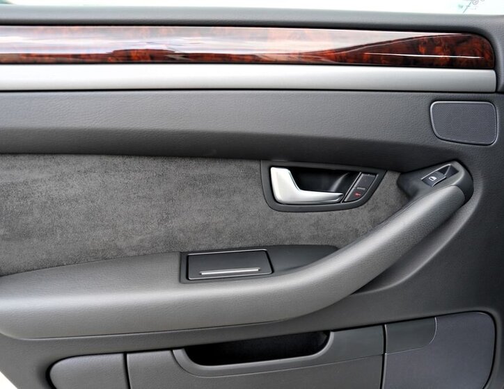 Audi A8 Sedan 3,0 l 171 kw