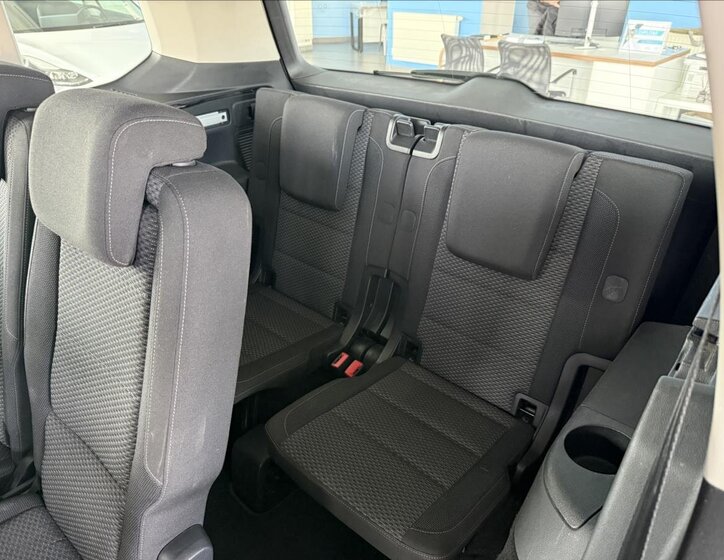 Volkswagen Touran Kombi 1,2 l 81 kw