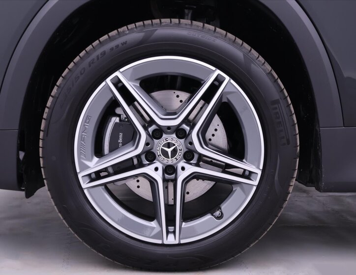 Mercedes-Benz GLB SUV 2,0 l 110 kw