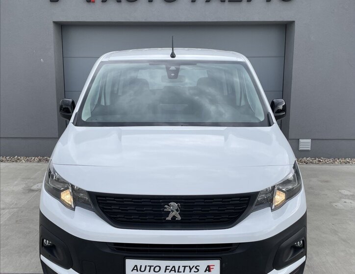 Peugeot Rifter Sedan / Limuzína 1,5 l 75 kw