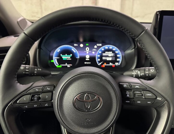 Toyota Yaris Cross SUV / Terénní 1,5 l 95 kw