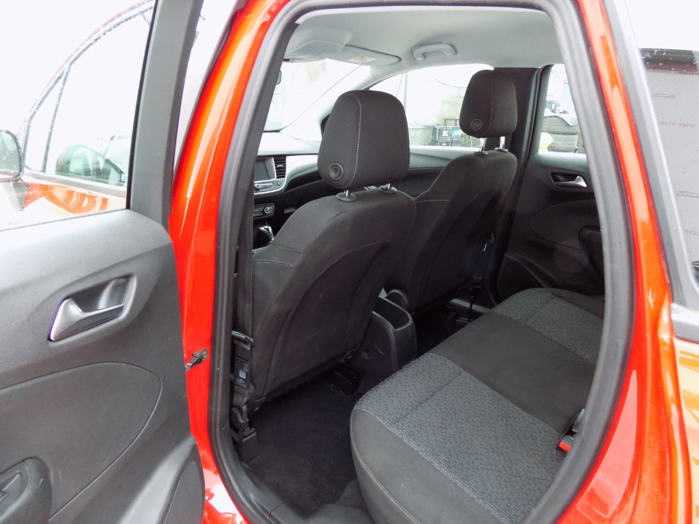 Opel Crossland X SUV 1,2 l 60 kw