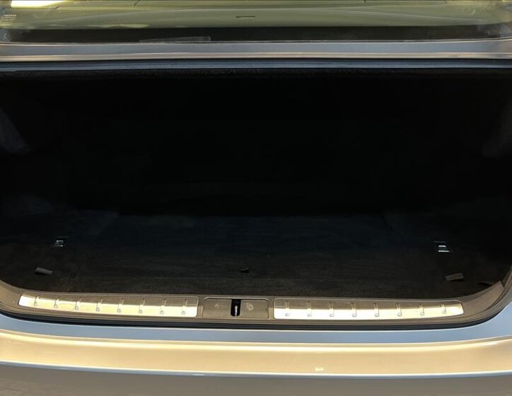 Lexus LS 500h Sedan 3,5 l 264 kw