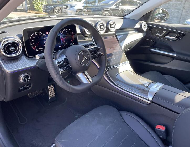 Mercedes-Benz Třídy C 8