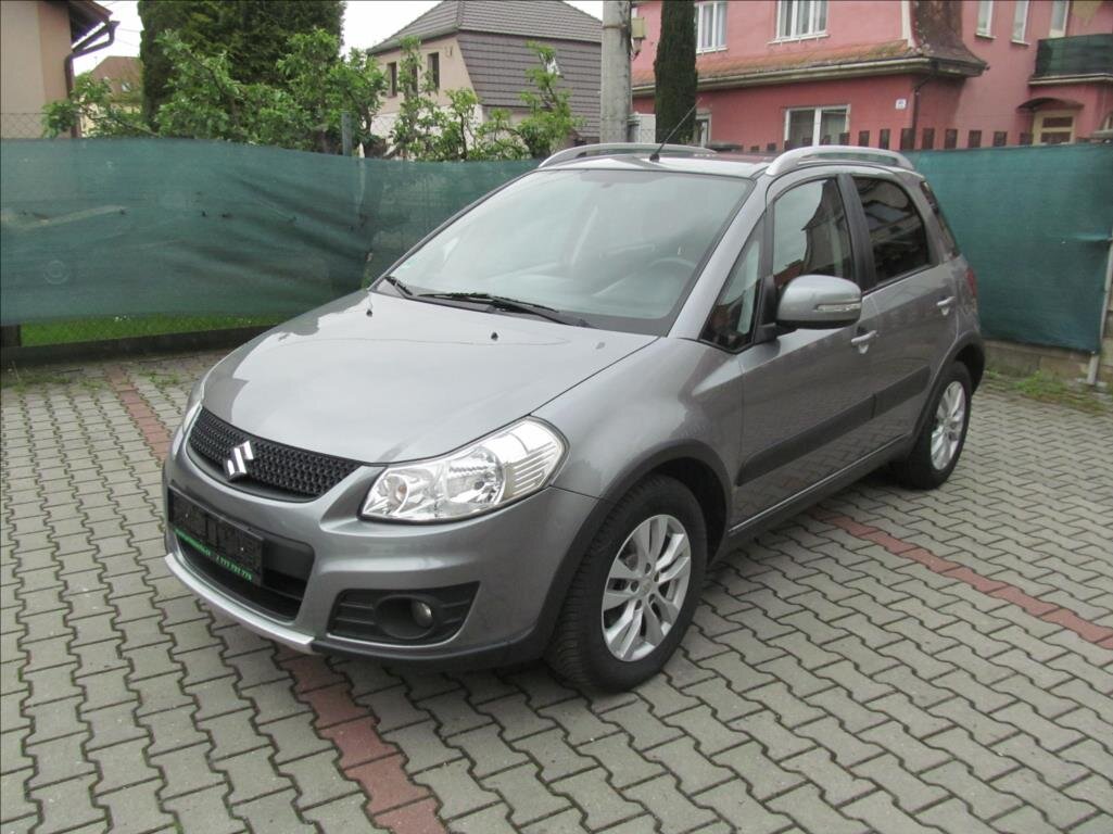 Suzuki SX4 Hatchback 1,6 l 88 kw