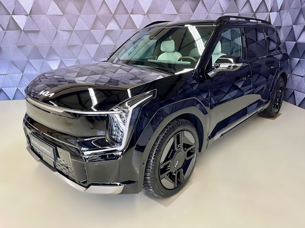 KIA EV9