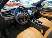 Jeep Grand Cherokee 16