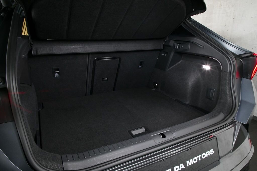 Cupra Formentor SUV / Terénní 2,0 l 140 kw