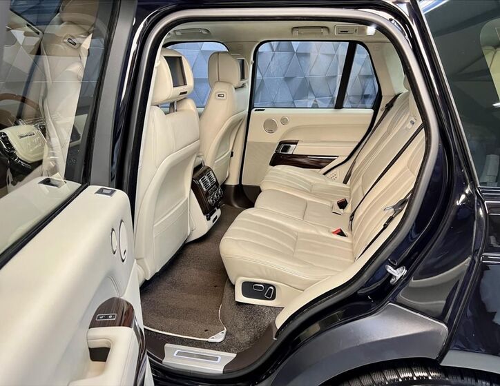 Land Rover Range Rover 10