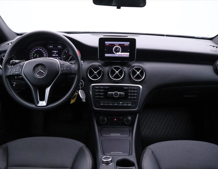Mercedes-Benz Třídy A Hatchback 1,8 l 80 kw
