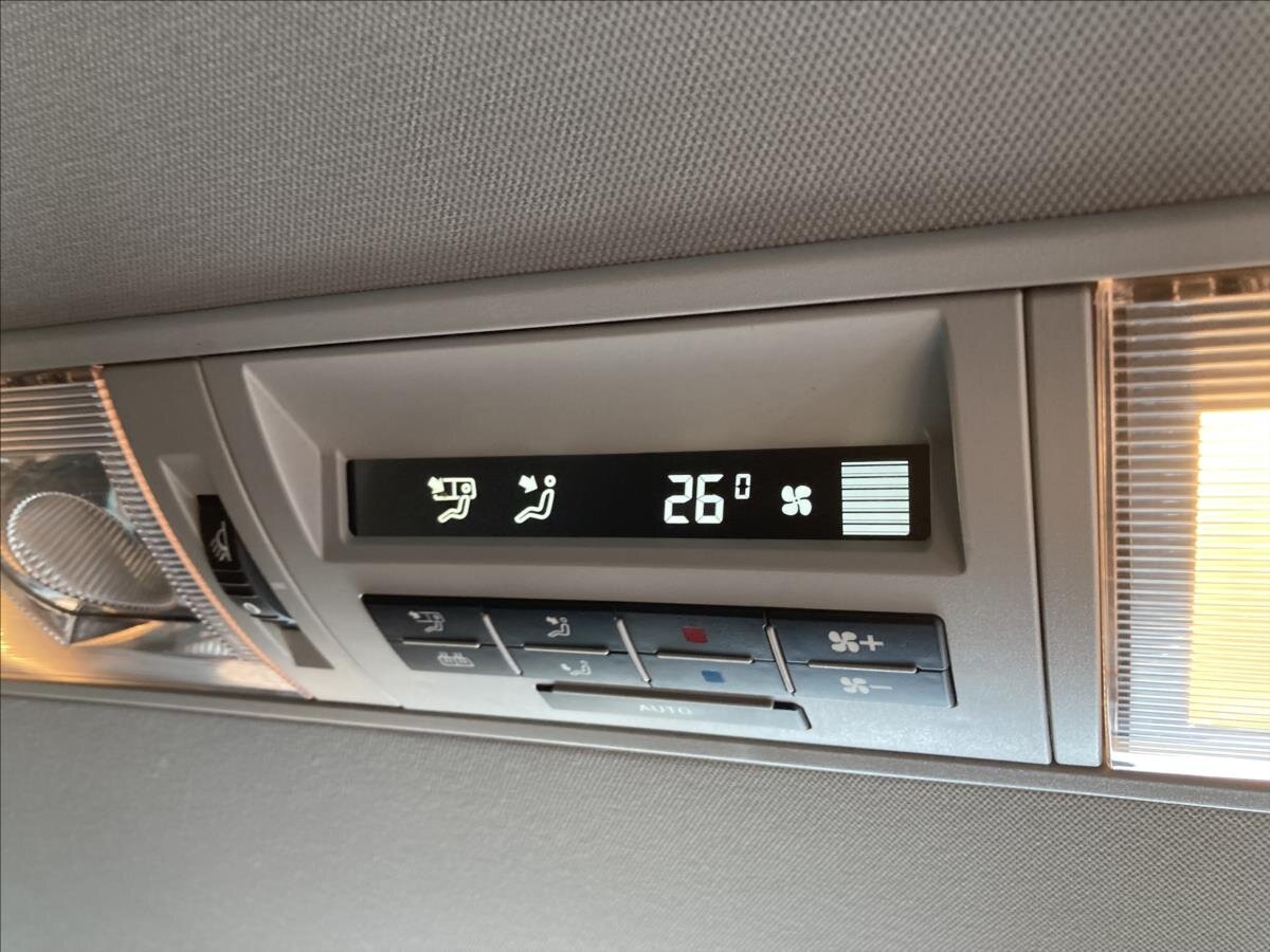 Volkswagen Multivan Kombi 2,0 l 110 kw