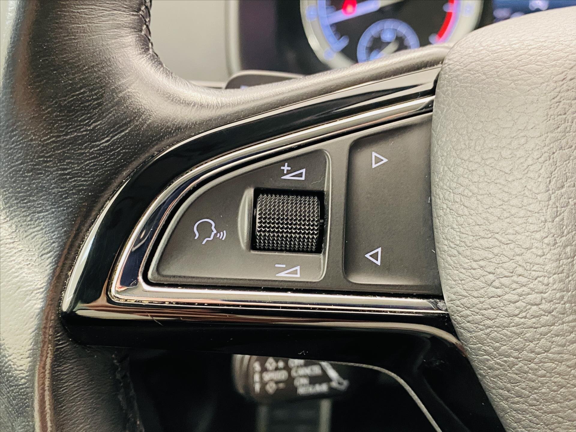 Škoda Karoq SUV / Terénní 1,5 l 110 kw