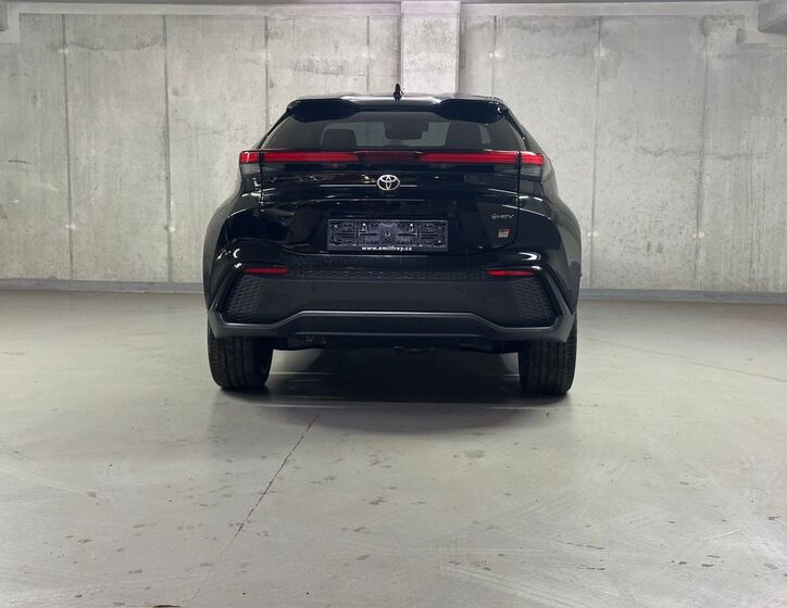 Toyota C-HR Hatchback 2,0 l 112 kw