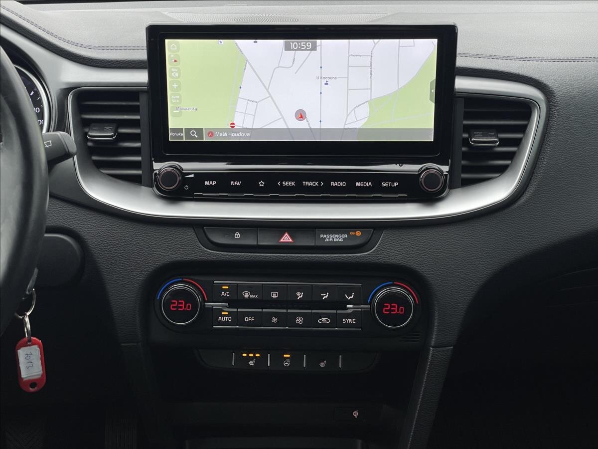 KIA Ceed Kombi 1,5 l 118 kw