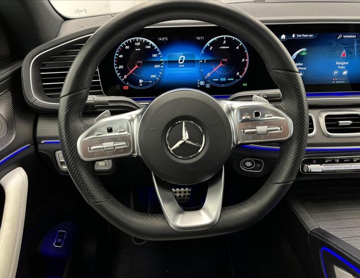 Mercedes-Benz GLE 10