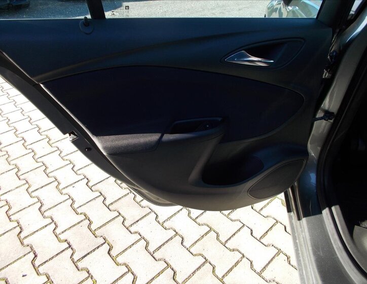 Opel Astra Kombi 1,6 l 81 kw