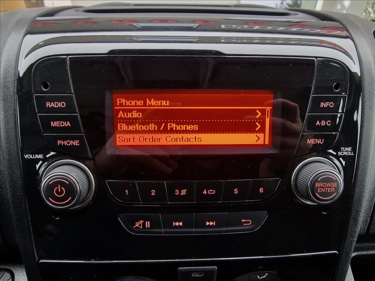 Fiat Ducato Skříň 3,0 l 100 kw