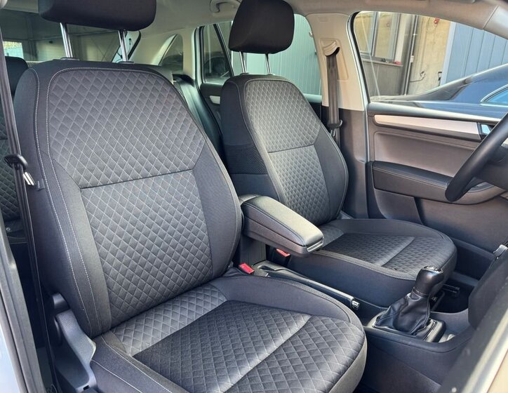 Škoda Rapid Hatchback 999,0 81 kw