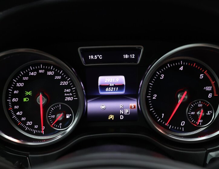 Mercedes-Benz GLS 76