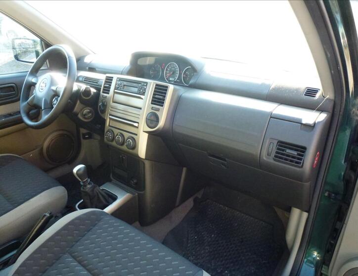 Nissan X-Trail 24
