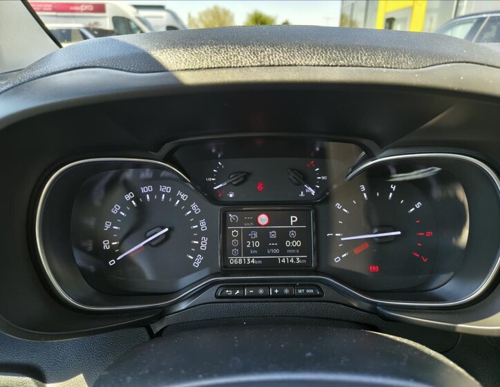 Citroën Berlingo MPV 1,5 l 96 kw