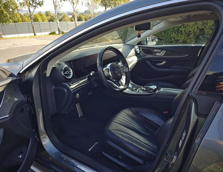 Mercedes-Benz CLS 10